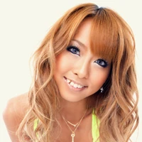 泉麻那｜XCITY公式プロフィール写真