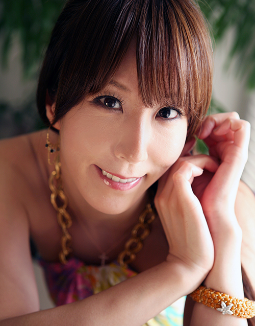 澤村レイコの顔写真（カプセルエージェンシー公式プロフィール）