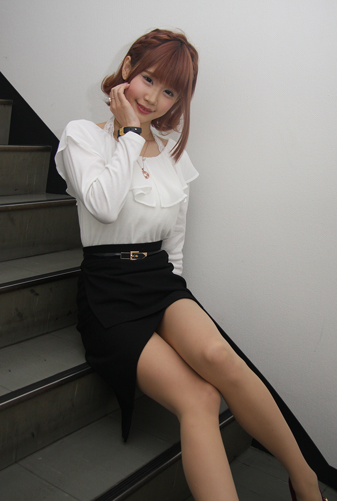 白咲碧（涼宮琴音）のSOD NEWS掲載写真